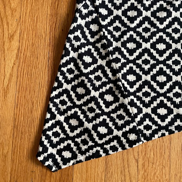 AB Studio Top - Picture 3 of 4